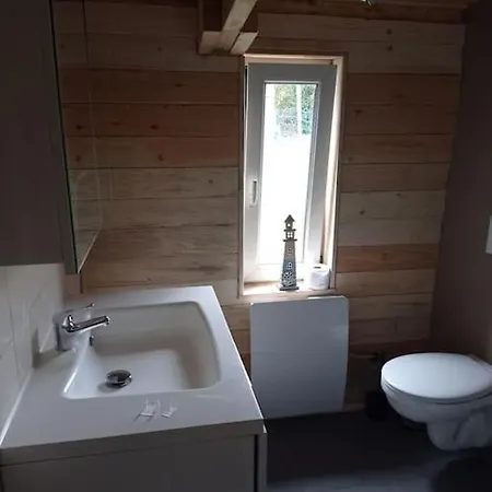 Le P'tit Nid : Mini Loft Pour 2 A 4 Personnes Semesterbostad