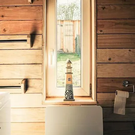 Le P'tit Nid : Mini Loft Pour 2 A 4 Personnes * Tellin