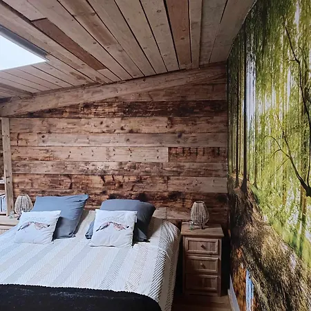 Le P'tit Nid : Mini Loft Pour 2 A 4 Personnes *